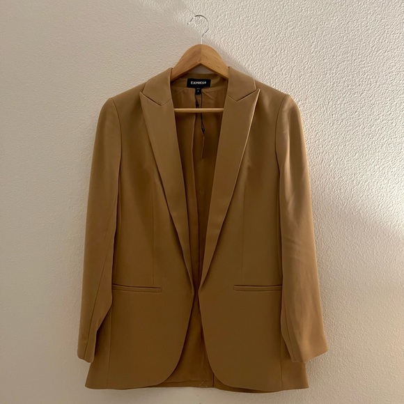 Express Blazer - Picture 3 of 12